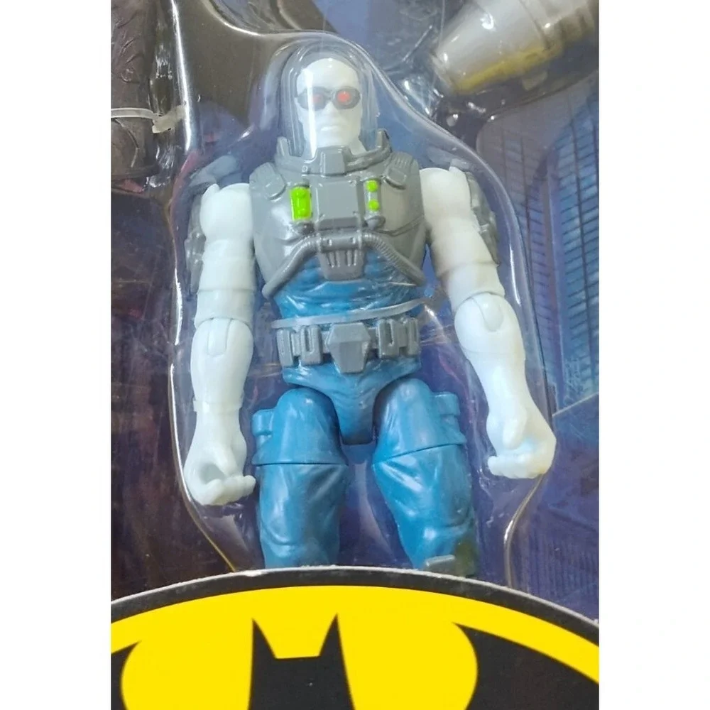 DC Batman Bat-Tech Flyer with 4